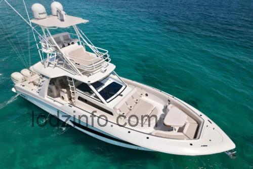 Boston Whaler 420 Outrage opinie i specyfikacja